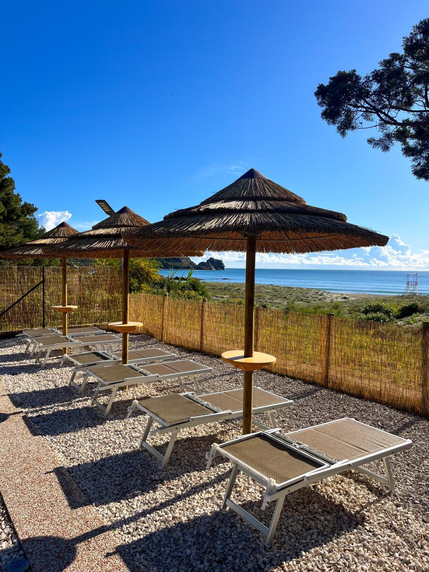 Suites Voce Del Mare Tertenia Bagian luar foto